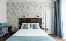 Lennon Hotel Paris